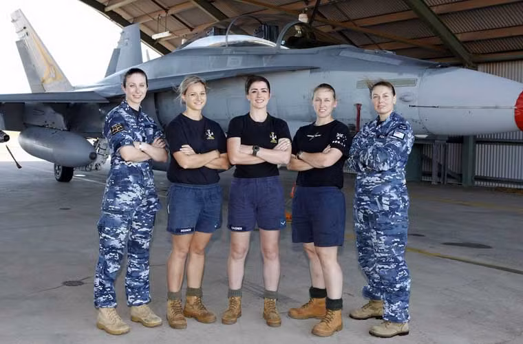 Các nữ binh sĩ Không quân Australia luôn hoàn thành tốt mọi nhiệm vụ, thậm chí còn làm tốt hơn cả nam giới.