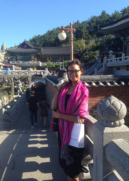 Sau khi bị nhầm với Tân Hoa hậu Hoàn vũ Việt Nam, H'Ăng Niê nhận được sự chú ý của khán giả hơn.