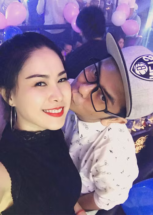 Vốn là người kín tiếng, diễn viên Hùng Thuận không tiết lộ về chuyện tình yêu giữa anh và Đặng Thái Hưng. Ảnh: FBNV