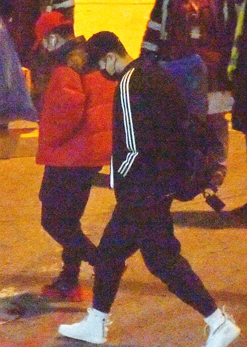 PGone là rapper kém Lý Tiểu Lộ đến 12 tuổi và có mối quan hệ thân thiết với vợ chồng Lý Tiểu Lộ - Giả Nãi Lượng.