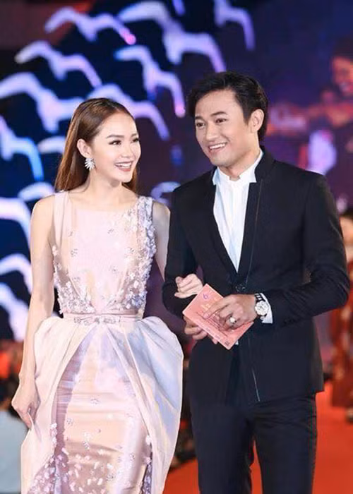 Trước nghi vấn tình cảm, Quý Bình và Minh Hằng khẳng định chỉ là đồng nghiệp thân thiết. Ảnh: FBNV