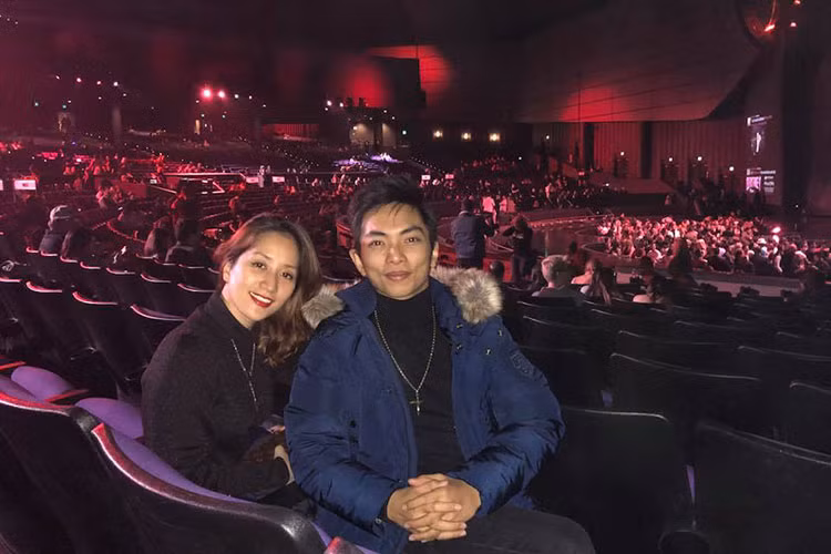 Trên trang cá nhân, Khánh Thi cho biết cô và ông xã Phan Hiển đón năm mới ở Mỹ cùng thành viên thứ 4.