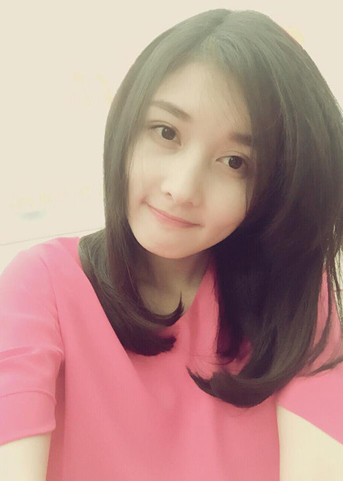 Sau lùm xùm với ban tổ chức Hoa hậu các dân tộc Việt Nam, người đẹp sinh năm 1992 vẫn được giữ vương miện.