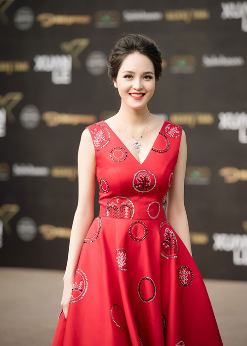 Cô giữ kín hình ảnh con gái cũng như ông xã. Ảnh: Zing