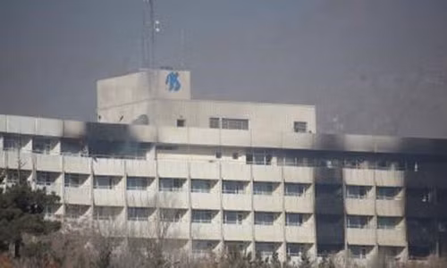 Khách sạn nơi xảy ra vụ tấn công. Ảnh: THX/TTXVN