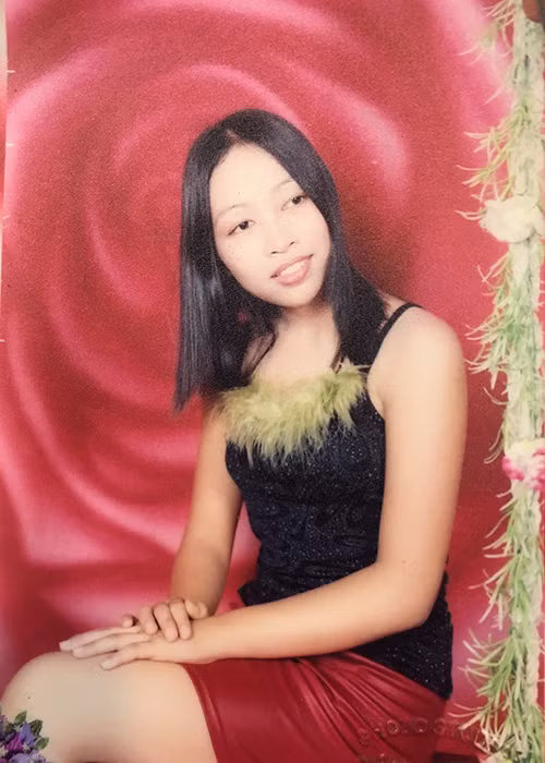 Người hâm mộ bất ngờ trước hình ảnh nữ tính của Thảo Trang vào năm 16 tuổi.