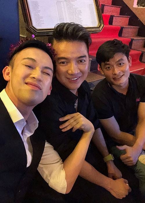 Dương Triệu Vũ đón sinh nhật ấm áp bên Đàm Vĩnh Hưng, Ngọc Thanh Tâm…