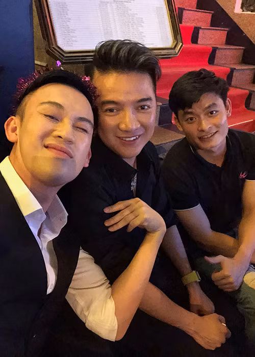 Dương Triệu Vũ đón sinh nhật ấm áp bên Đàm Vĩnh Hưng, Ngọc Thanh Tâm…