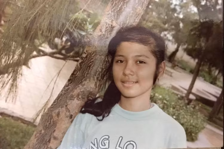  Hot Face sao Việt 24h: Trên trang cá nhân, Việt Trinh vừa tiết lộ ảnh thuở nhỏ của mình.