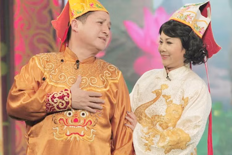 Minh Hằng vốn là một trong những gương mặt quen thuộc của Táo quân. Cô từng đóng Táo Thể thao, Táo Kinh tế, Táo Điện lực, Táo Giáo dục, Táo Kim. Ảnh: Zing