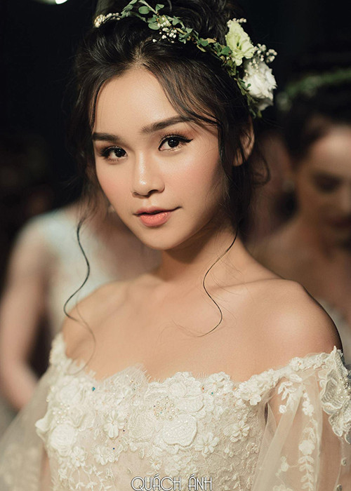 Thu Trang không ít lần lọt top thử thách cuối cùng của "Tôi là Hoa hậu Hoàn vũ Việt Nam 2017" nhưng chưa giành chiến thắng cá nhân nào.