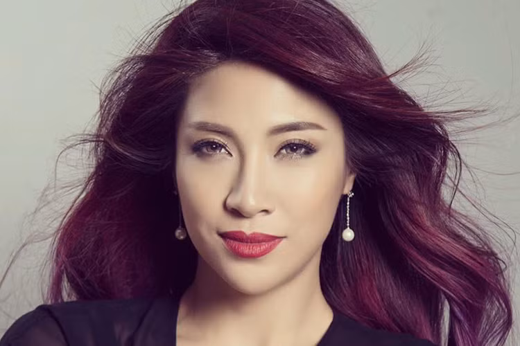 Pha Lê cho biết cô rất sợ bị ép yêu một ai đó.