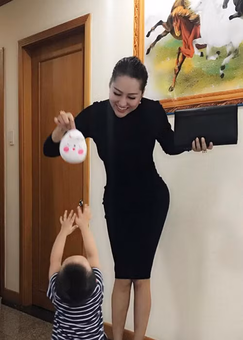 Phi Thanh Vân từng gặp khó khăn trong việc có con. Vì vậy, bé Tấn Đức là niềm ao ước, mong đợi của cô bao lâu nay.