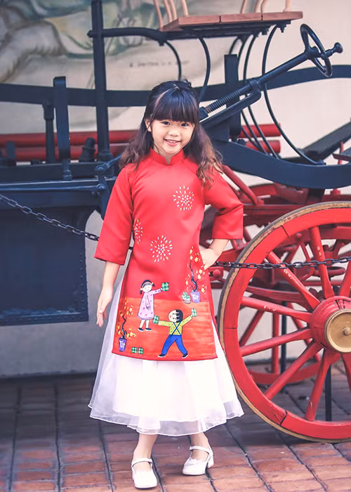 Thúy Nga từng thổ lộ: "Làm mẹ đơn thân, có lẽ ai cũng nghĩ là sẽ tủi thân lắm. Nhưng với mẹ thì không, mẹ rất hạnh phúc vì có con, vì con là cả bầu trời của mẹ".