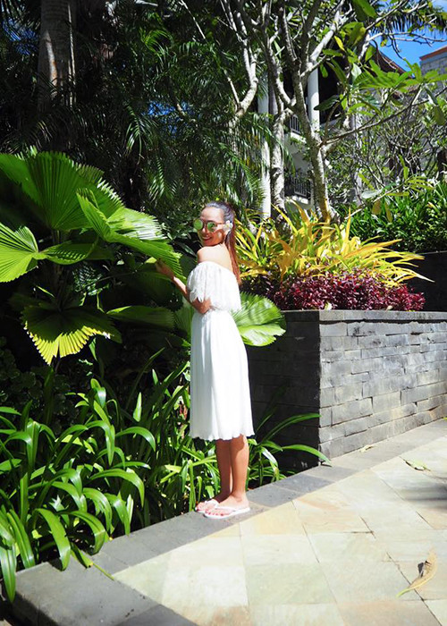 Khánh Ngọc tận hưởng kỳ nghỉ dưỡng ở Philippines.