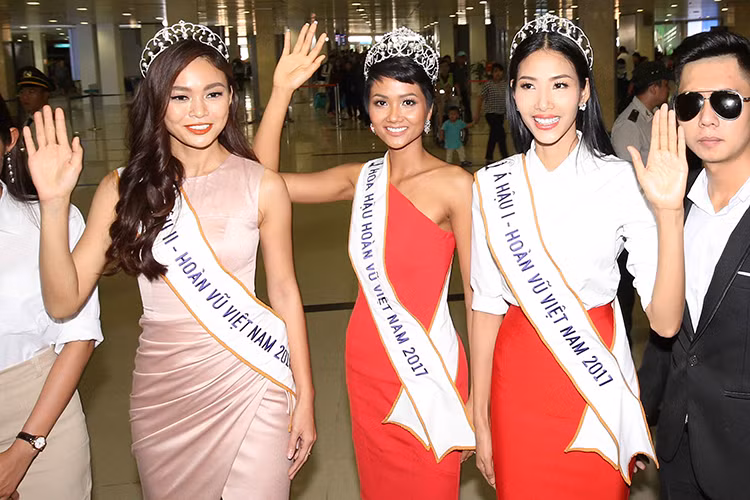 Hoàng Thùy, Mâu Thủy và H’hen Niê từng tham gia Vietnam’s Next Top Model ở các mùa giải lần lượt là 2011, 2013 và 2015. Ảnh: BTC