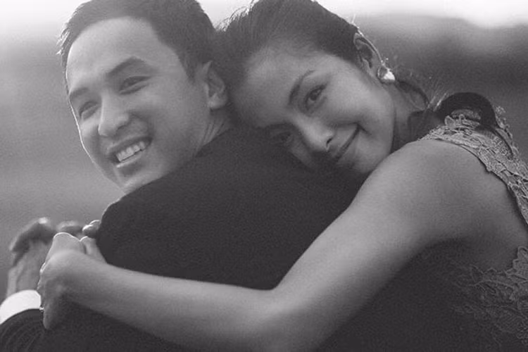 Dù bận rộn với công việc, vợ chồng Tăng Thanh Hà vẫn luôn dành nhiều thời gian cho nhau. Cặp đôi thường xuyên du lịch trong và ngoài nước.