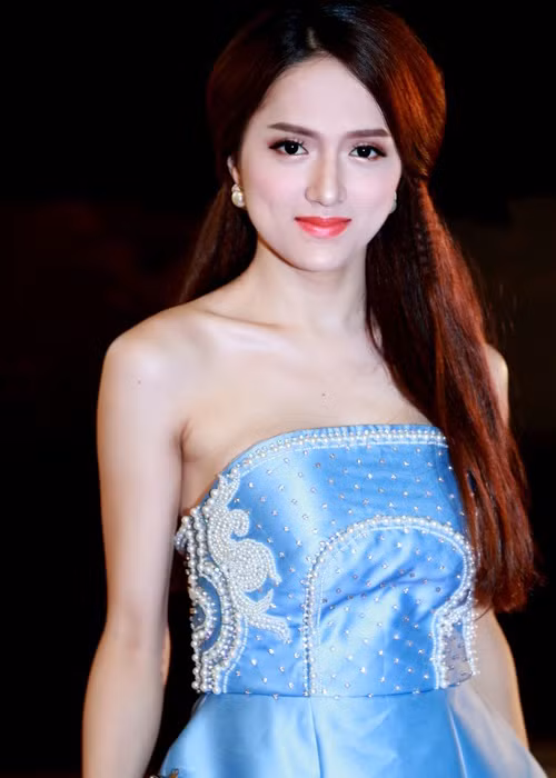 Hình ảnh Hương Giang Idol xinh đẹp tại một sự kiện giải trí vào năm 2015. Ảnh: Dân Việt