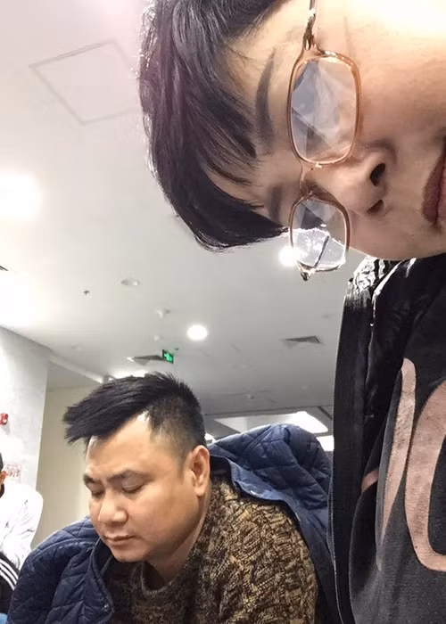 Năm 2016, Minh Hằng đã lỡ hẹn với chương trình bởi bận lưu diễn. Năm 2017, cô tiếp tục vắng mặt bởi lịch trình kín mít dù đã nghỉ hưu.