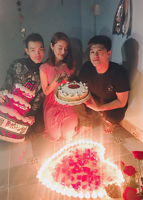 Lâm Vinh Hải đón sinh nhật bên con gái và Linh Chi.