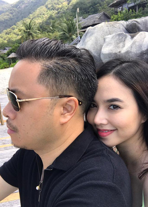 Kỷ niệm 1 năm kết hôn, Đinh Ngọc Diệp và Victor Vũ đi nghỉ dưỡng.