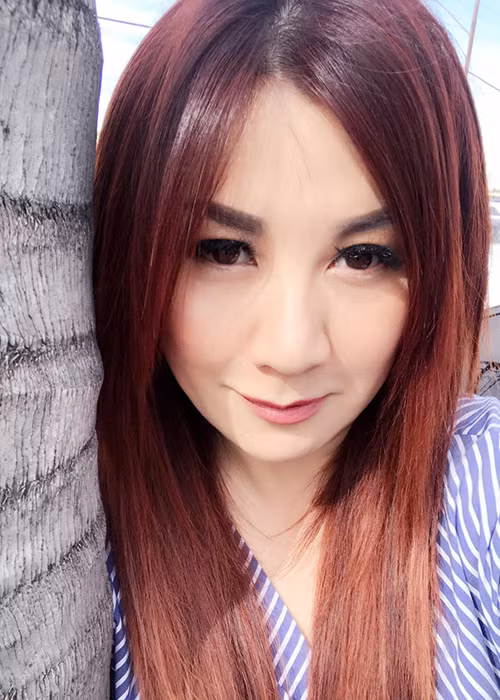 Vợ cũ của Bằng Kiều chia sẻ lý do cô thích làm chuyện bao đồng: “Câu trả lời là giúp đỡ người khác không phải là chuyện bao đồng, dù đó là chuyện lớn hay chuyện nhỏ”.