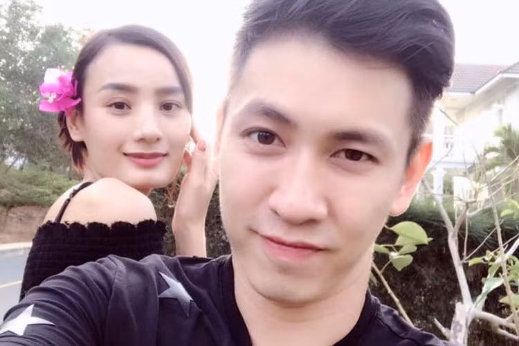 Đỗ An chia sẻ: "Có ai thấy dạo này bạn vợ mập mạp trắng trẻo xinh gái ra nhiều không? Lại còn bông giấy hường mới chịu chứ".