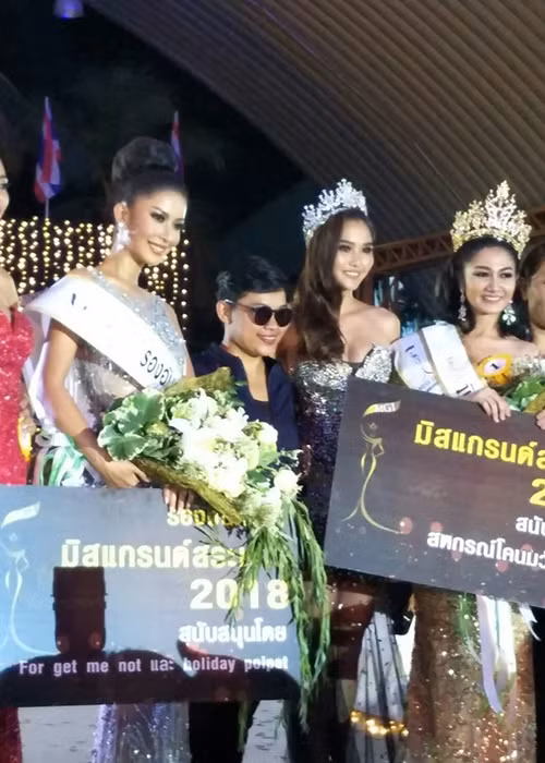 Tuy nhiên, ban tổ chức bất ngờ tuyên bố Panpaporn chỉ giành danh hiệu á hậu 1 bởi có sự nhẫm lần về điểm số giữa Panpaporn và Methawee Theeraleekul.