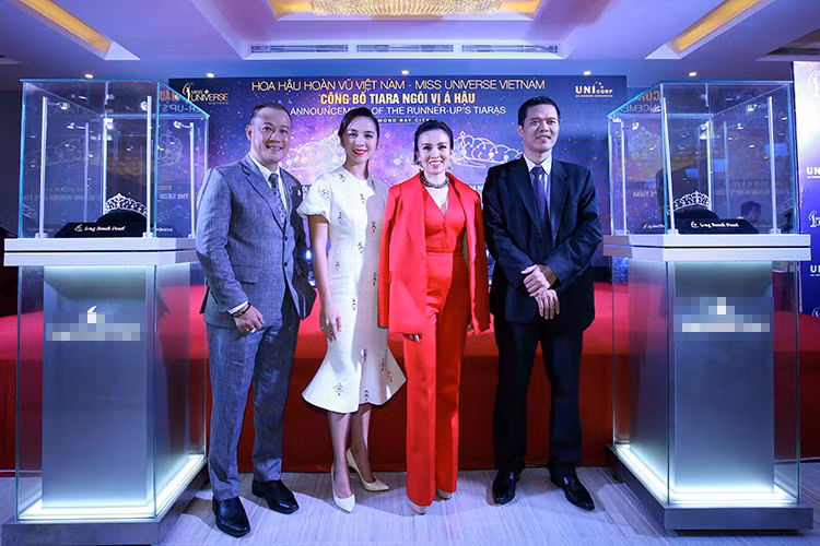 Ban tổ chức cuộc thi Hoa hậu Hoàn vũ Việt Nam 2017 vừa công bố giải thưởng dành cho hoa hậu và hai á hậu.