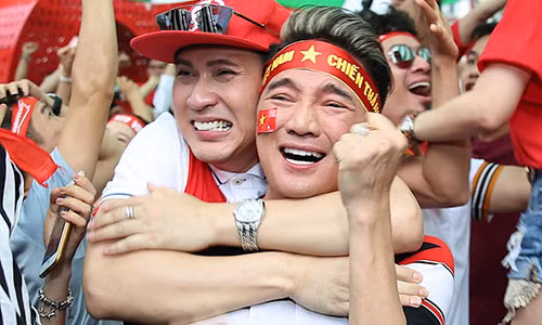 Đàm Vĩnh Hưng. Ảnh: Zing