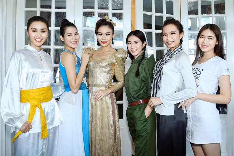 Đêm chung kết Hoa hậu Hoàn vũ Việt Nam 2017 sẽ được truyền hình trực tiếp trên kênh VTV1 vào lúc 20h ngày 6/1.