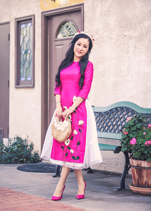 Thúy Nga rất tự hào về cô công chúa đáng yêu của mình và còn làm thơ thổ lộ tình cảm với cô nhóc.