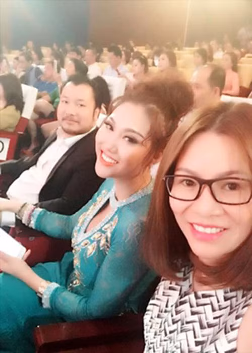 Tháng 10/2017, Phi Thanh Vân công khai bạn trai là Triệu Văn Dương. Một tài khoản Facebook khẳng định bạn trai của Phi Thanh Vân không phải là doanh nhân thành đạt. Ảnh: Người đưa tin