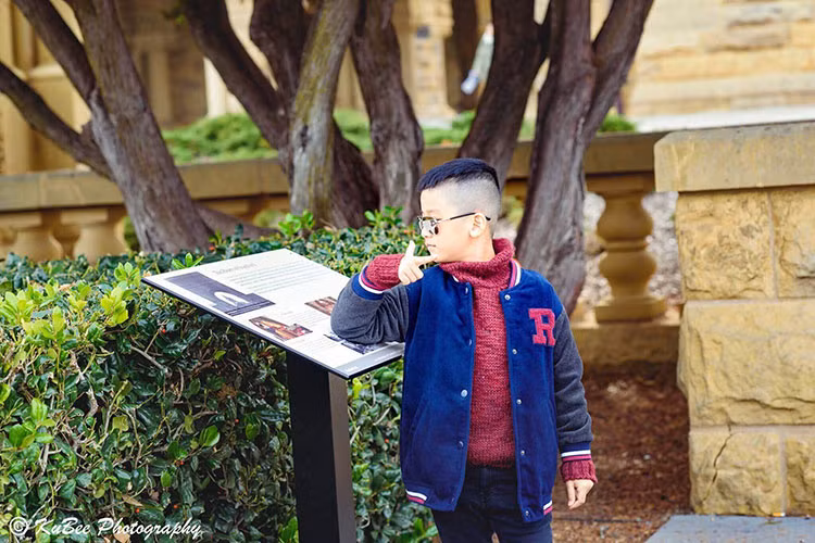 Lệ Quyên tiết lộ con trai của cô rất yêu bố mẹ và không muốn bố mẹ già đi.