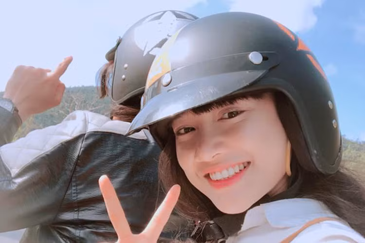 Sao Việt Nhã Phương có dịp đi phượt nhờ đóng phim.