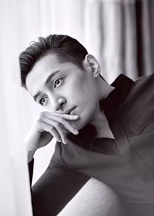 Trong khi nhiều sao Hoa ngữ đồng loạt rủ nhau kết hôn, người hâm mộ rất mong Hồ Ca sớm lập gia đình.