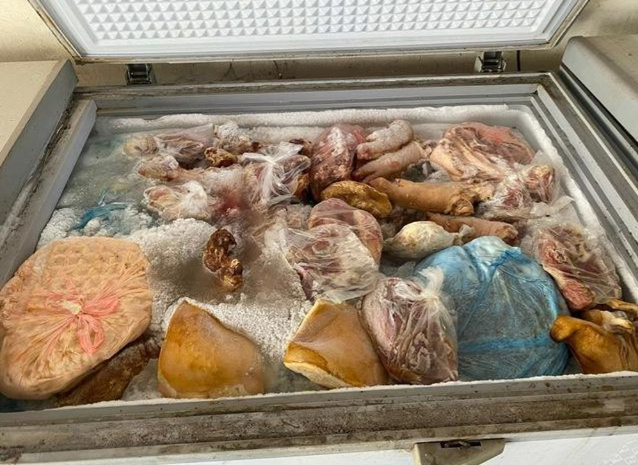 Thu giu gan 3 tan thit lon khong dam bao an toan thuc pham-Hinh-2