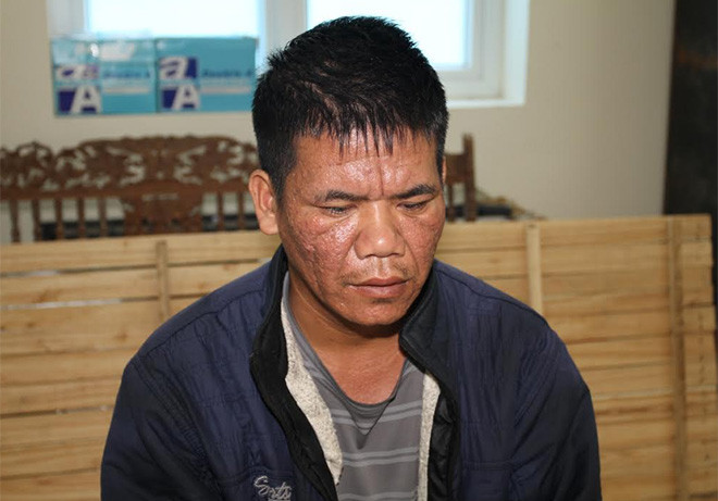 Lập tức, Hà Văn Hoát bị cơ quan công an triệu tập để phục vụ cho công tác điều tra. Vốn bản tính lì lợm, lúc đầu Hoát liên tục quanh co, chối tội. Tuy nhiên, trước bằng chứng kết quả xét nghiệm ADN của mẫu vật tại hiện trường trùng khớp với ADN của Hoát được đưa ra, đối tượng đã phải cúi đầu thừa nhận hành vi tội ác.