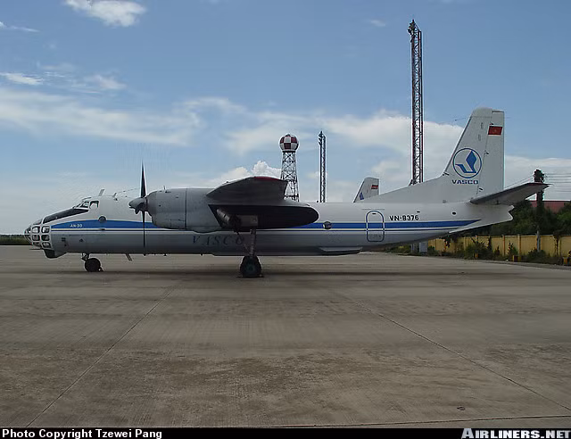 Một số nguồn tin nước ngoài cho biết, Việt Nam từng được cung cấp 8 chiếc máy bay An-30 sử dụng cho mục đích quân sự và dân sự.