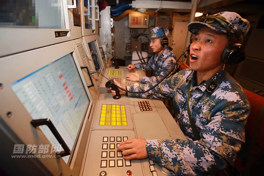 Tuy được đóng từ những năm 1970, nhưng đa số chúng đều được hiện đại hóa với hệ thống điện tử kiểu mới.