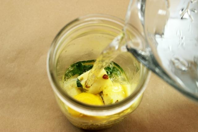 4 loai nuoc detox giup voc dang thon gon tha ho dien dep don Tet-Hinh-2