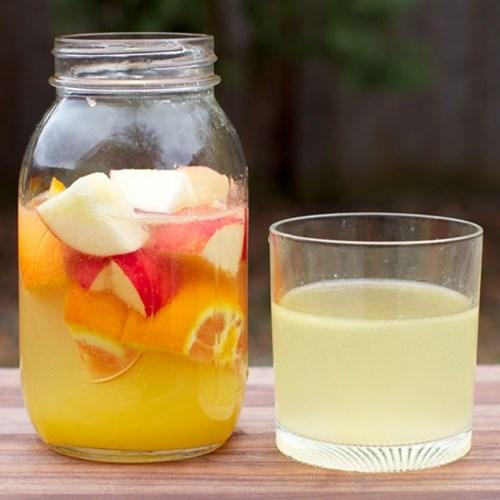 4 loai nuoc detox giup voc dang thon gon tha ho dien dep don Tet-Hinh-4