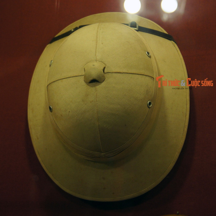 Mũ cát, Bác Hồ đã dùng trong những năm cuối đời.
