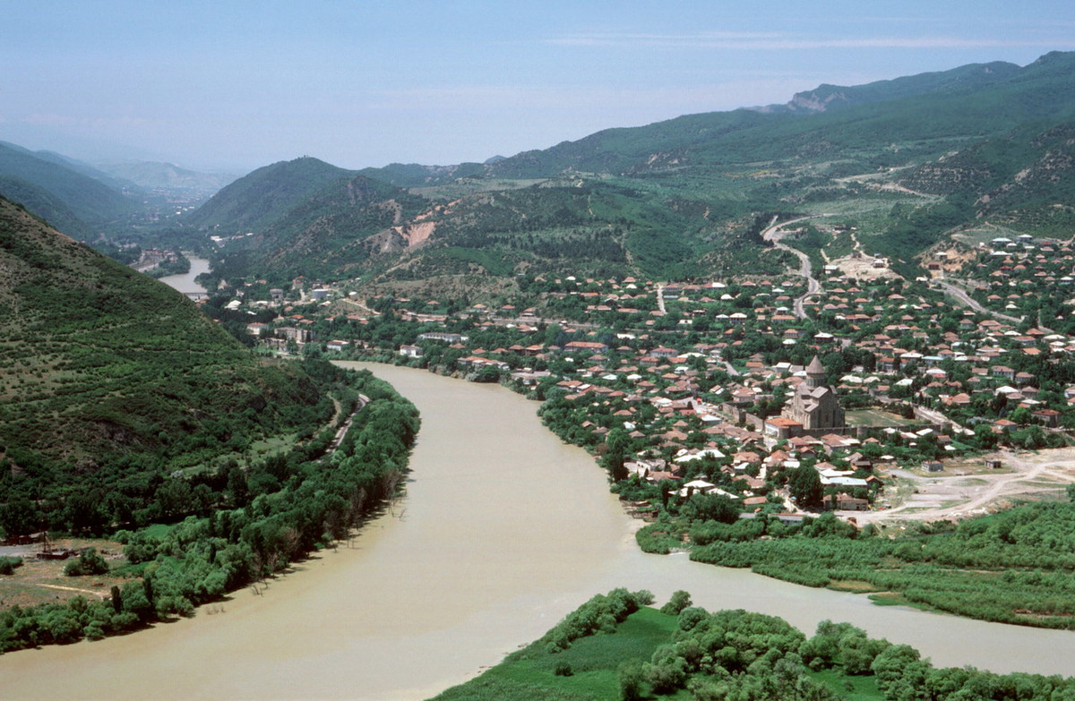 Ngã ba sông Kura - Aragvi ở Mtskheta.