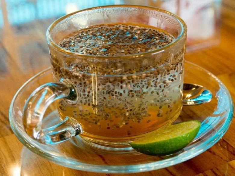 Để gia tăng hương vị, bạn có thể thay nước lọc bằng bất kỳ loại nước trái cây đóng sẵn hoặc nước trái cây ép (loại ít hay không đường). Ảnh: nilp.