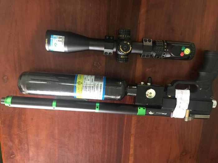 Tin nóng 30/1: Phát hiện thi thể nữ giới không còn nguyên vẹn dưới hầm biogas - Hình 2 Tin nong 30/1: Phat hien thi the nu gioi khong con nguyen ven duoi ham biogas-Hinh-2