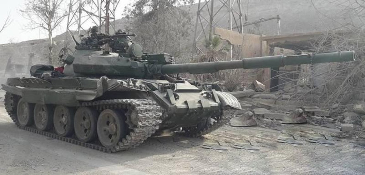 Pháo được nâng cấp hệ thống ngắm bắn với hệ thống điều khiển hỏa lực Volna gồm thiết bị đo xa laser KTD-2 lắp trên thân súng chính.