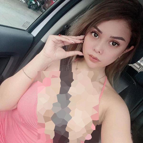 Hiện chưa rõ nguồn gốc trào lưu từ đâu nhưng độ táo bạo của nó khiến nhiều người cảm thán. Hầu hết mọi người đều cho rằng việc khoe vẻ hấp dẫn không sai. Tuy nhiên, khoe thân một cách dung tục, thiếu tinh tế như vậy hoàn toàn không hợp mắt.