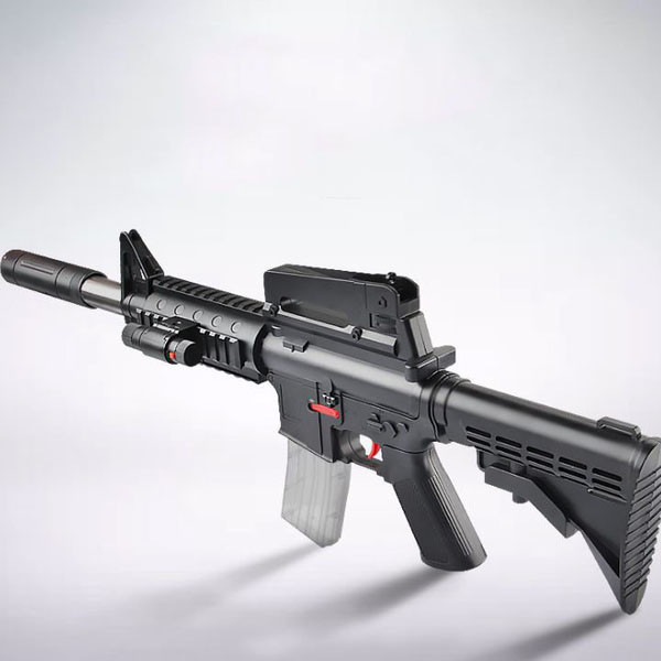  Súng bắn đạn. Súng bắn đạn được nhiều bé trai ưa thích song tiềm ẩn nhiều mối nguy. Nhiều thử nghiệm cho thấy sức công phá của súng bắn đạn đồ chơi không hề nhỏ. Nó có thể xuyên thủng thùng carton. Sẽ rất nguy hiểm khi trẻ chưa ý thức được nguy hiểm, dùng súng bắn vào các bộ phận dễ bị tổn thương như mắt, ngực.