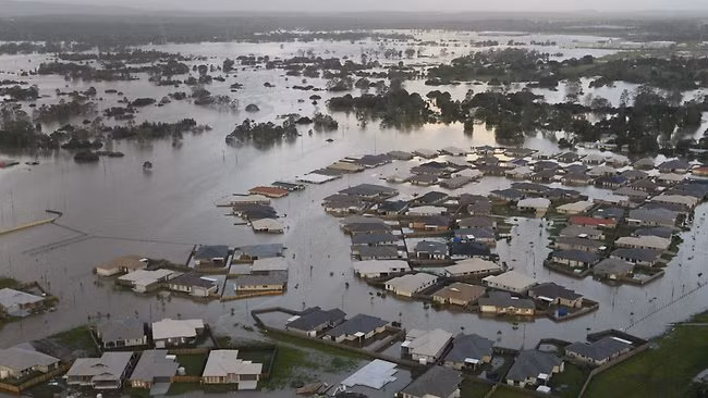 9. Không chỉ bão tố, tuyết tan ở các nước ôn đới cũng là nguyên nhân gây ra hiện tượng lũ lụt. (Nguồn DWF)